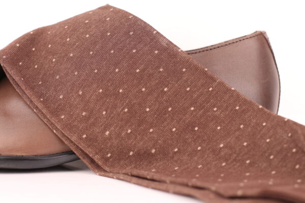 BROWN BEIGE PIN DOTS SOCKS - Image 4