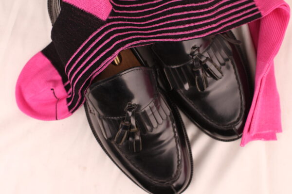 NEW ! PINK BLACK SHADOW STRIPED COTTON SOCKS - Image 5