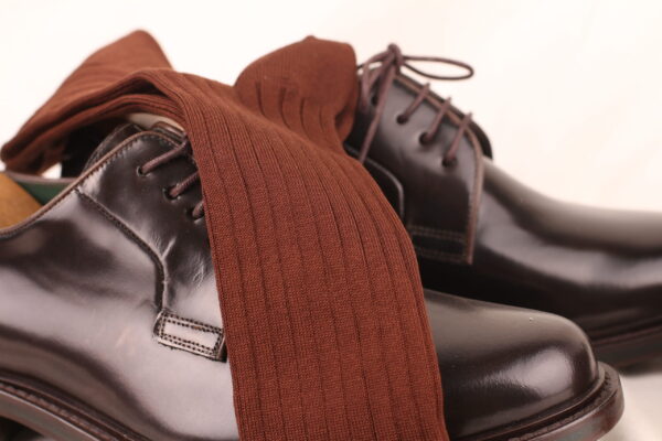 NEW! Reddish Brown Ribbed Cotton Socks - Image 2